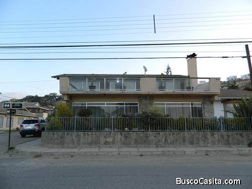 Casa en arriendo año corrido La Herradura