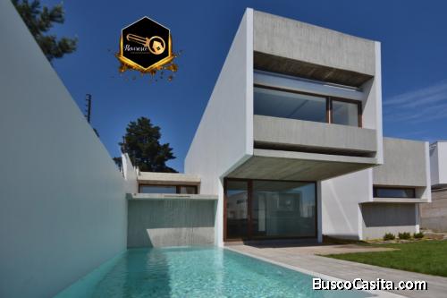 VENTA DE ESPECTACULAR CASA DISEÑO EXCLUSIVO