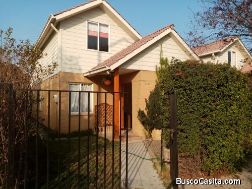 OPORTUNIDAD ARRIENDA SU DUEÑO HERMOSA CASA FAMILIAR SECTOR SEGURO, PRIVILEGIADO Y TRANQUILO DE LARAP