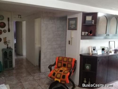 BARRIO BALMACEDA - DEPTO 3 DORM, BAÑO Y ESTAC.