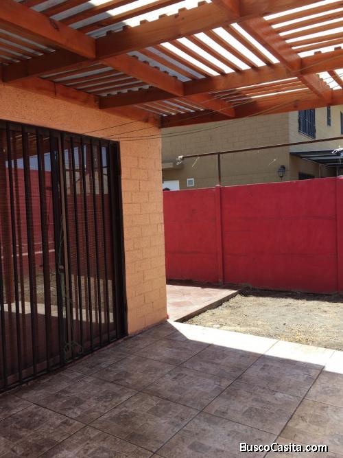 Se arrienda Casa en Maipú 3D/2B/E/BO