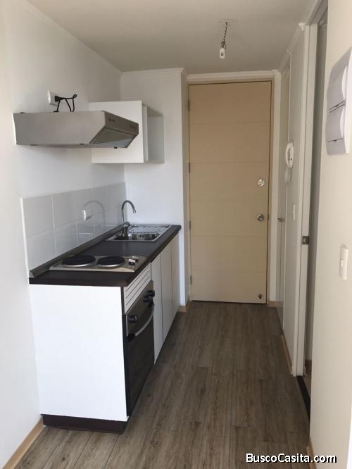 Arriendo depto Studio , cerca Metro Las Rejas