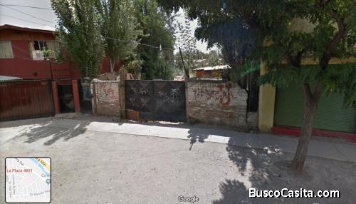 Terreno en Quinta Normal, buena ubicación, frente a plaza, a dos cuadras del hospital F.Bulnes