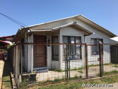 Vendo casa excelente ubicación,calle Almirante La Torre,Ancud.