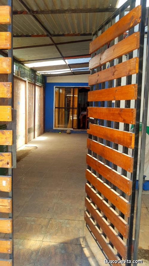 Casa 3 Dormitorios , Excelente Oportunidad Comuna El Bosque