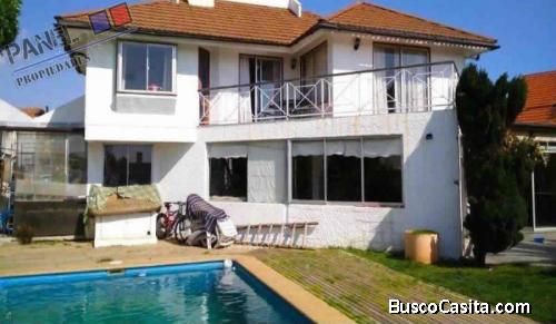 EXCELENTE CASA EN BOSQUES DE MONTEMAR CONCÓN // VC379