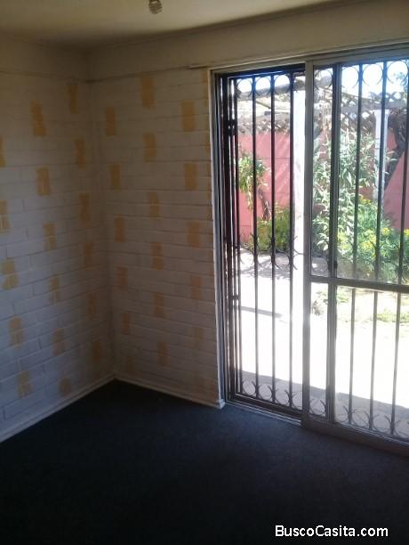 OPORTUNIDAD IDEAL PARA VIVIR, CASA 3 DORMITORIOS