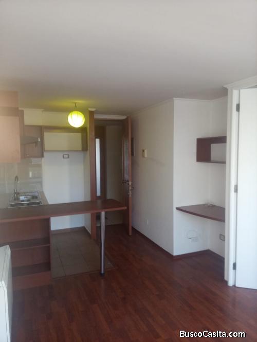 ACOGEDOR DEPARTAMENTO 1 DORMITORIO METRO MONEDA