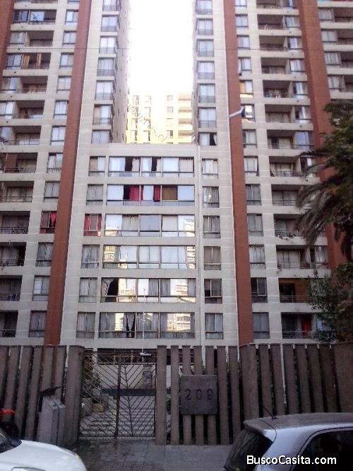 ARRIENDO COMODO DPTO