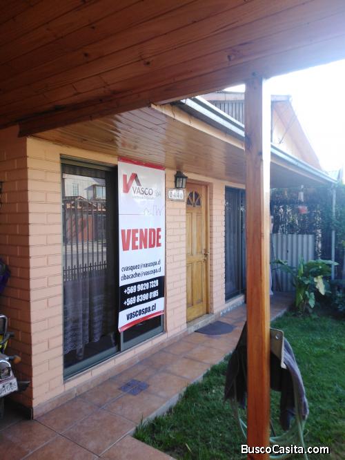 Venta de casa ampliada en sector residencial de maipú. 3 habitaciones
