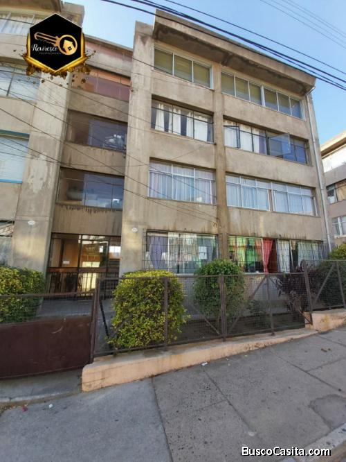 VENTA DE DEPARTAMENTO EN CERRO LARRAIN