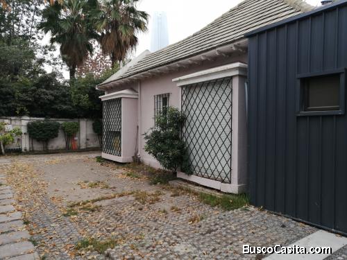 Arriendo Amplia Casa Comercial-Providencia