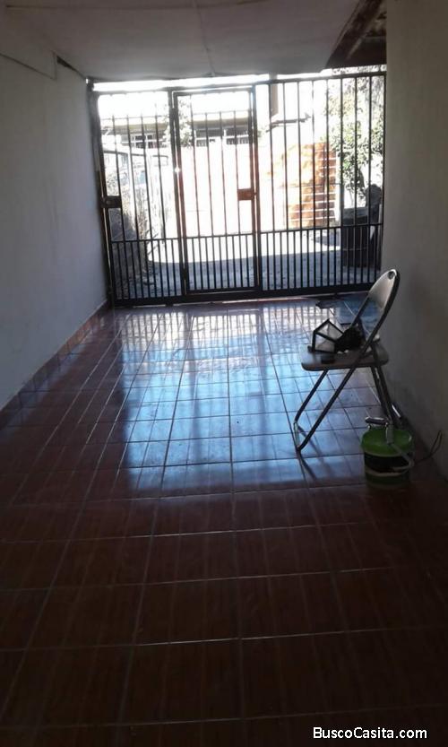 VENTA CASA COMUNA LA FLORIDA
