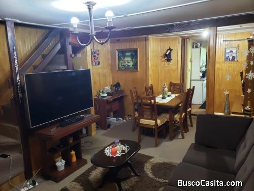 se vende espaciosa y cómoda casa 