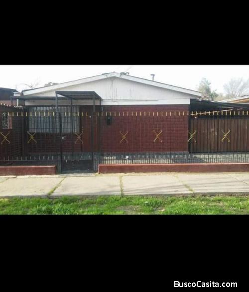Se vende casa en Conchalí precio conversable 