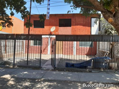 VENDO CASA EN CERRO NAVIA