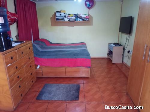 Se Vende Casa 5 Dormitorios 1 Baño 1 Estacionamiento