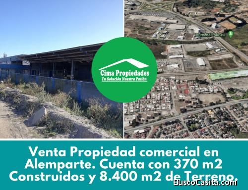 Propiedad comercial, 8.400 m2 de terreno