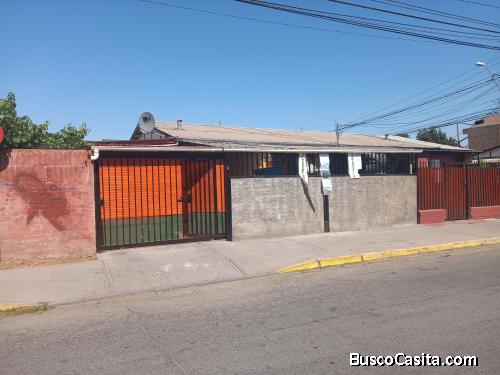 vende amplia casa 