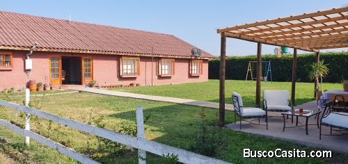 Hermosa casa en Parcela.