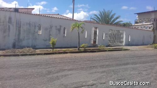 Venta de casa amoblada, lista para habitar en Venezuela.