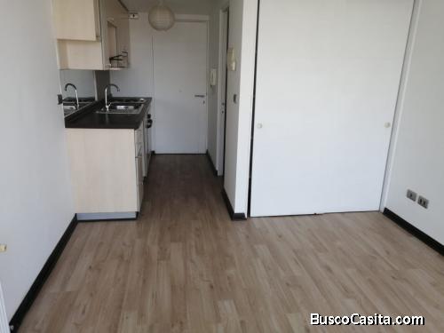 Excelente Home Studio Metro Toesca