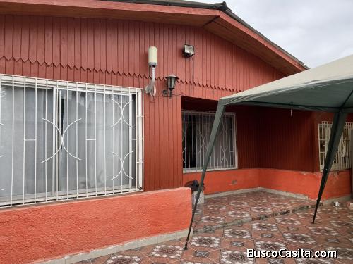SE VENDE LINDA PROPIEDAD UBICADA EN CERRO NAVIA