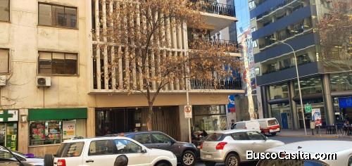 Arriendo Departamento en pleno centro Santiago.