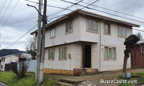 Se vende sitio de 250 m2, con casa habitación