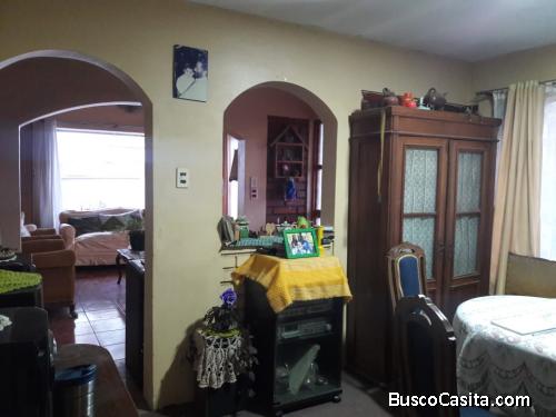 Se vende propiedad en sector residencial, Villa Alemana