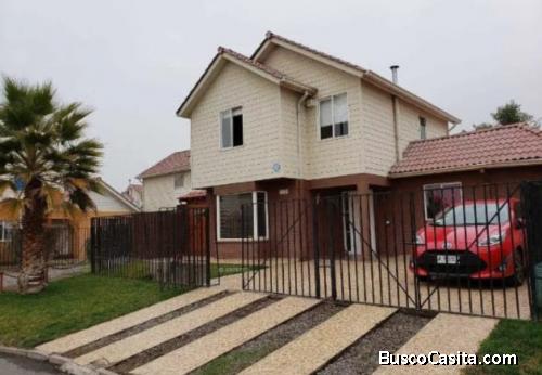 Excelente oportunidad, hermosa y renovada casa