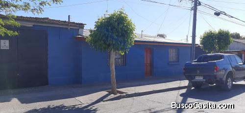 EXCELENTE PROPIEDAD GRAN ATIO Y CASA AMPLIA BIEN UBICADA