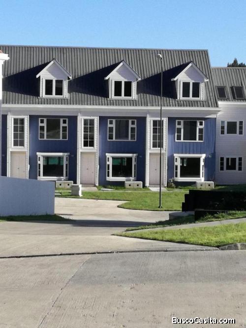 SE VENDE CASA EN CONDOMINIO