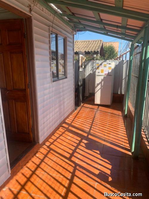 ARRIENDO CASA EN AVENIDA PRINCIPAL RODELILLO
