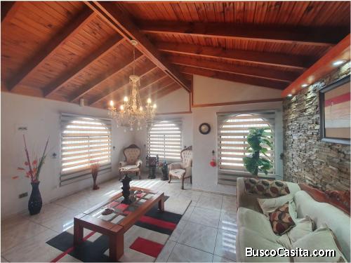 HERMOSA CASA EN NUEVA AURORA CON VISTA AL MAR