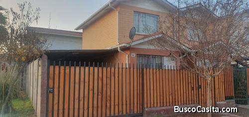 Buin, casa con excelente ubicación.