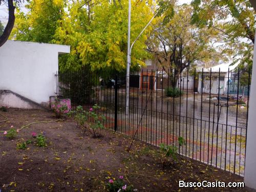 VENDO PRECIOSA CASA EN MENDOZA ARGENTINA, LAS HERAS