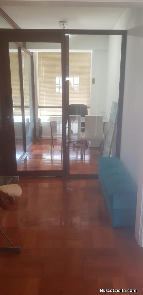 ARRIENDO PRIVADO OFICINA EN SANTIAGO CENTRO