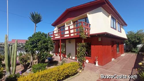 HERMOSA CASA EN EL QUISCO NORTE   LAS BALANDRAS 4D  4B  6E