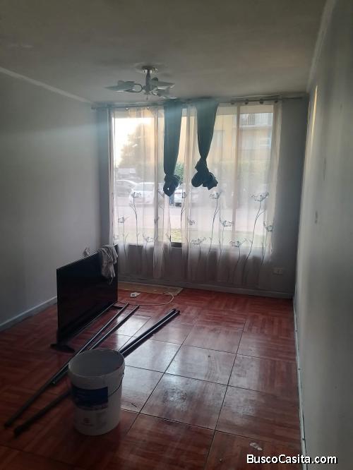 Arriendo departamento primer piso