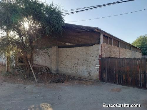 Huelquén, galpón en arriendo. 