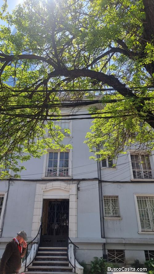 HERMOSO DEPTO. REMODELADO 2D2B, NUEVA LOS LEONES, PROVIDENCIA