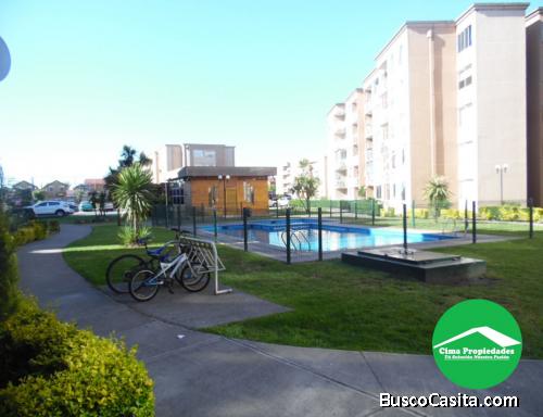 ¡Con estacionamiento! Departamento Condominio Jardín del Sol