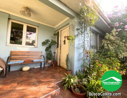 Muy Asoleada ¡Amplia Terraza! Casa en Villa La Reina