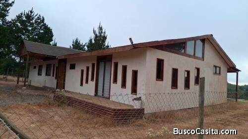 VENTA DE CASA EN PARCELA EN MELOSILLA
