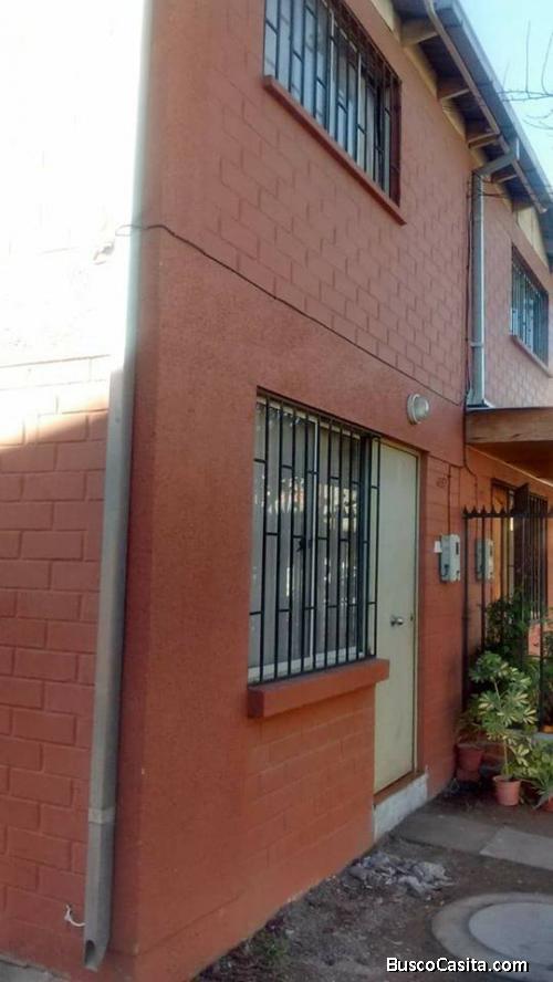 se vende casa en puente alto