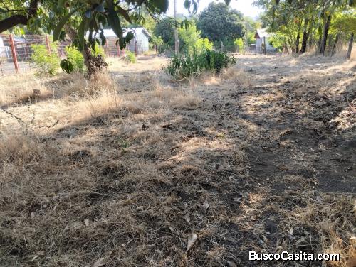Se Vende Sitio Urbano en Calle Principal de Nueva Aldea
