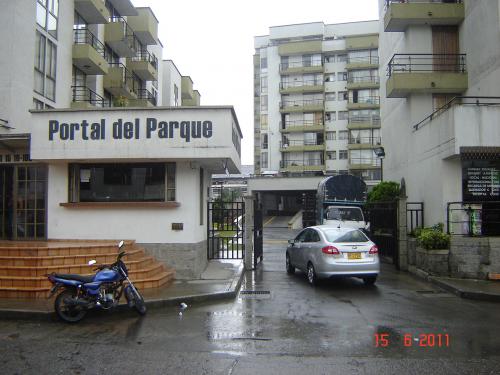 SE VENDE APARTAMENTO EN CONJUNTO RESIDENCIAL PORTAL DEL PARQUE