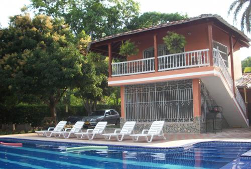 Se alquila finca en Santa fé de Antioquia