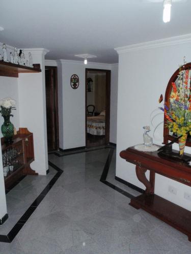 VENDO APARTAMENTO EN CHAPINERO CERCA A GALERIAS